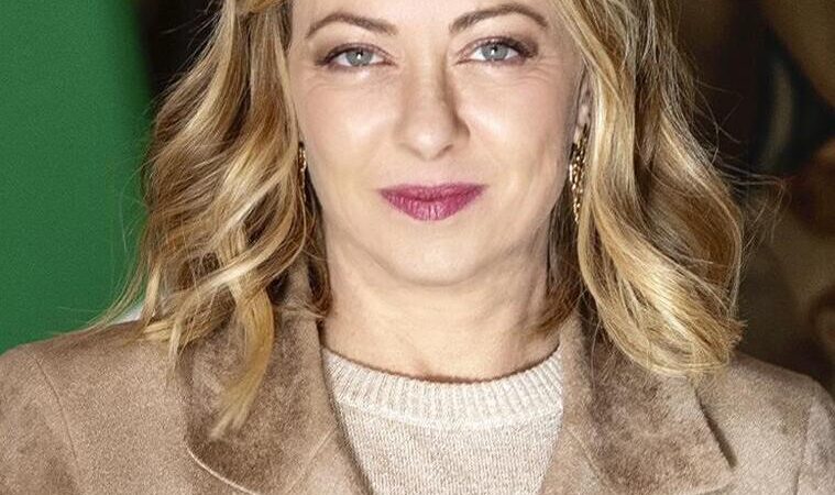 Giorgia Meloni, premier al Italiei, portret oficial