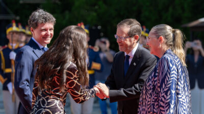 Ceremonia oficială de primire a președintelui Statului Israel Isaac Herzog și a primei doamne Michal Herzog la Palatul Cotroceni de către președintele Nicușor Dan și Mirabela Grădinaru, 29 iunie 2026