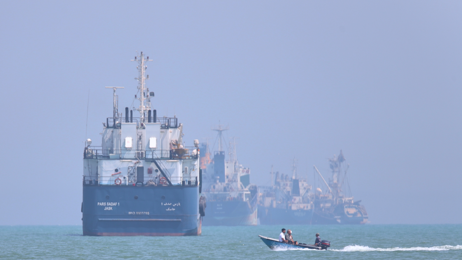 WSJ: Piețele globale se repoziționează după acordul SUA–Iran. Brent scade, iar exporturile iraniene pot schimba calculele OPEC+
