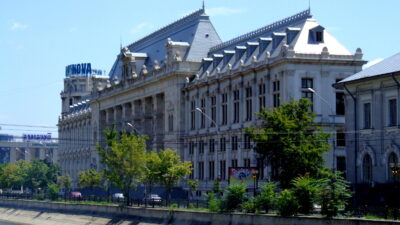 Palatul de Justiție din București, sediul principal al sistemului judiciar