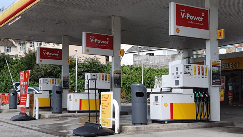 Pompe de alimentare într-o stație de carburanți