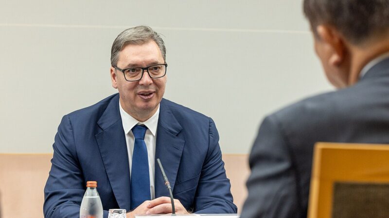 Aleksandar Vučić, președintele Serbiei, la o întâlnire oficială în septembrie 2025