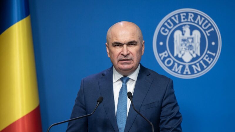 Ilie Bolojan în conferința de presă de la Palatul Victoria