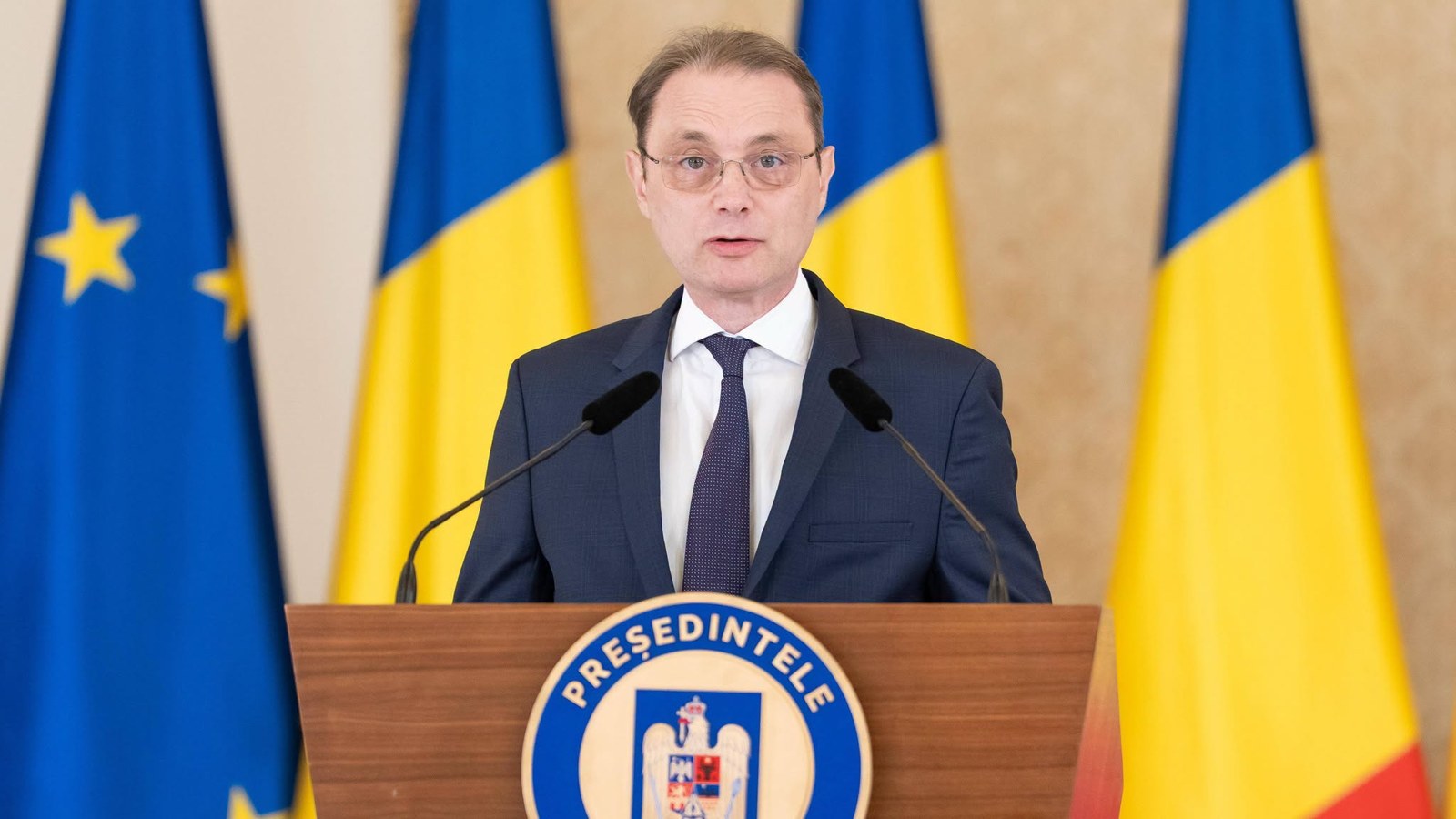 Luca Niculescu pregătește un program de guvernare axat pe relansarea economică