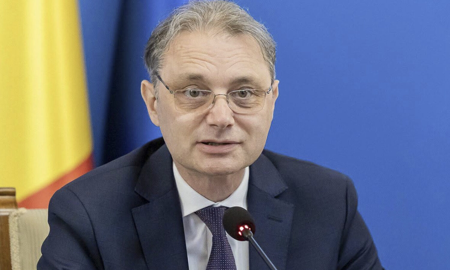 Luca Niculescu le propune partidelor un acord de susținere pe cel puțin șase luni