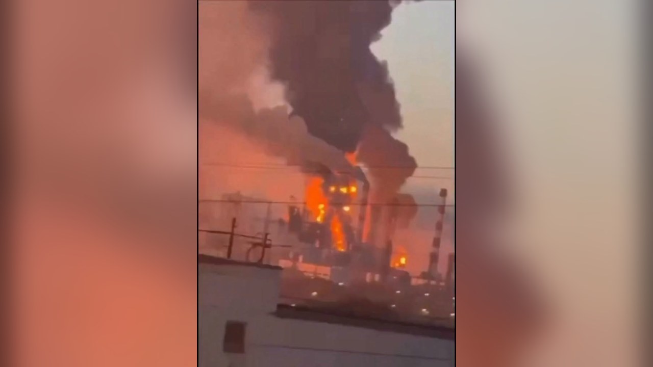 Washington Post: Ucraina lovește inima rafinăriilor rusești cu drone de precizie