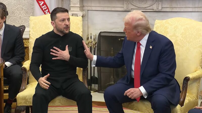 Donald Trump și Volodimir Zelenski în Biroul Oval